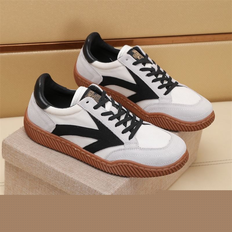 Pra*a sneakers